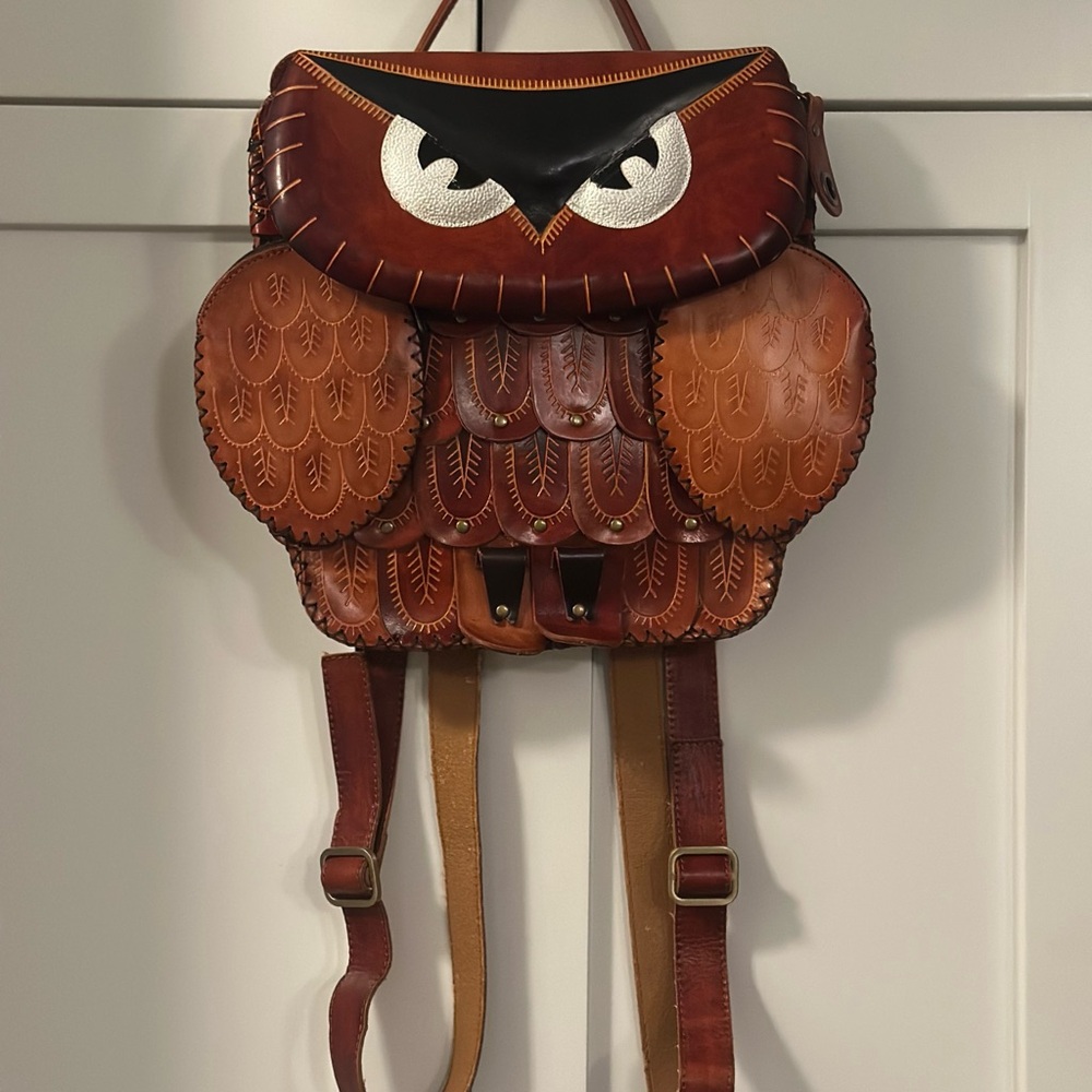 Leather Owl Flap & Zipper Purse/Backpack